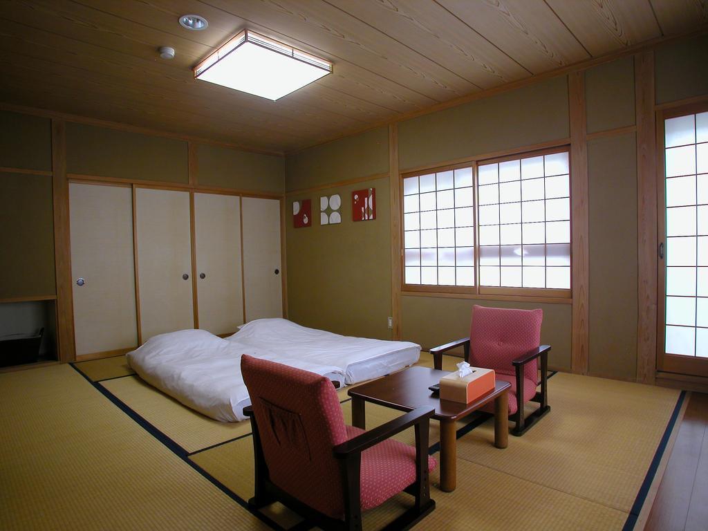 B&B Koyuki Hakuba Exteriör bild